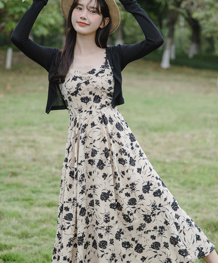 フラワーパターンワンピース+ショートカーディガンセット フラワーパターンワンピース+ショートカーディガンセット