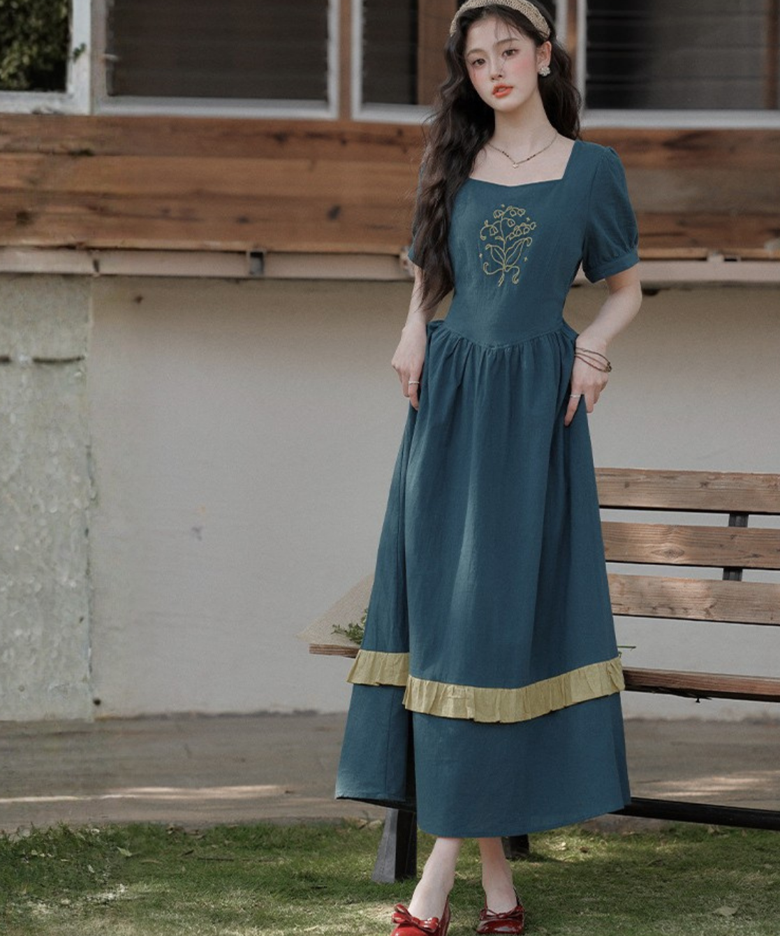 スクエアネック刺繍配色フリルワンピース – jemiremi（ジェミレミ）