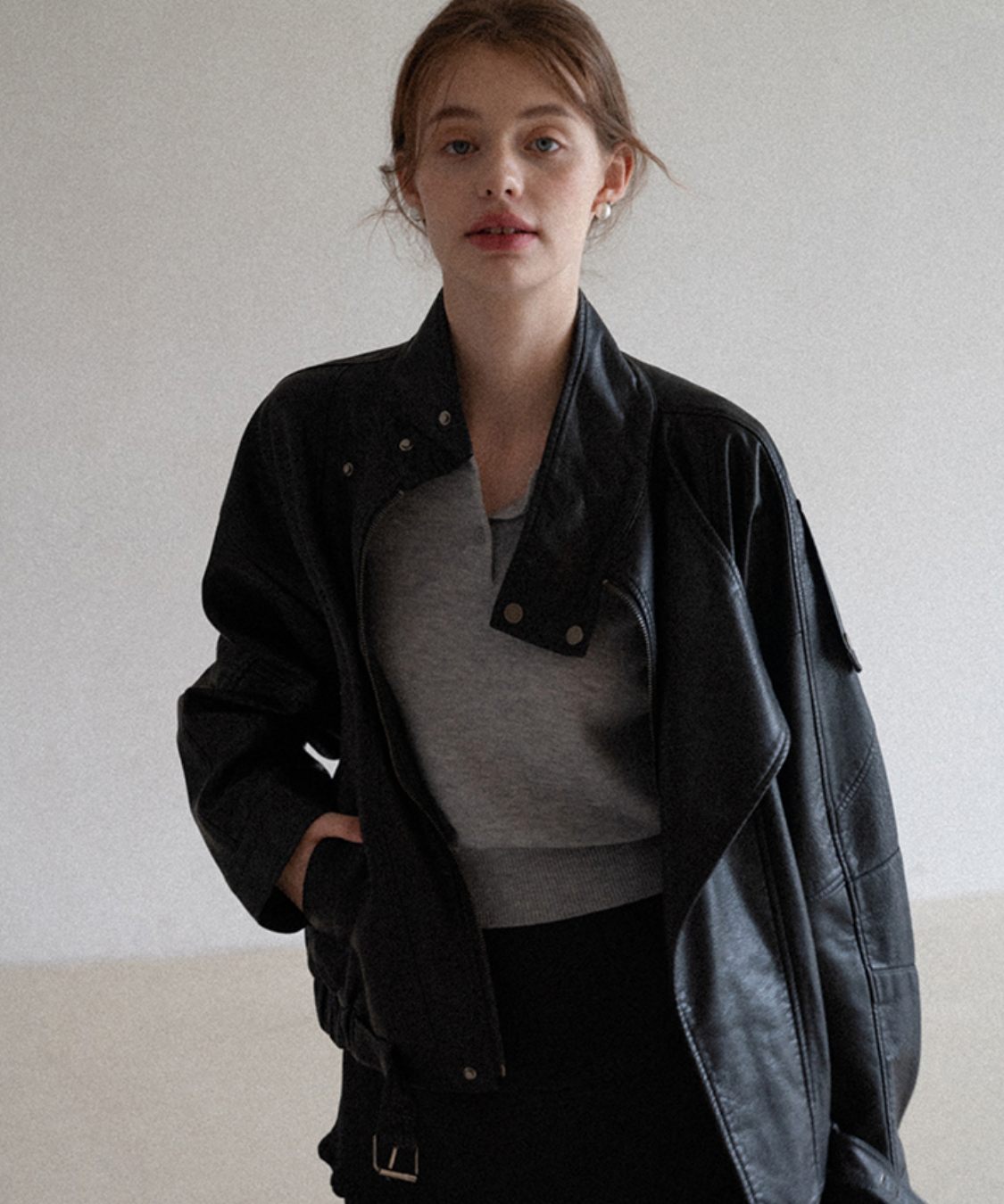 スタンドカラー ベルト付きフェイクレザーブルゾン – jemiremi