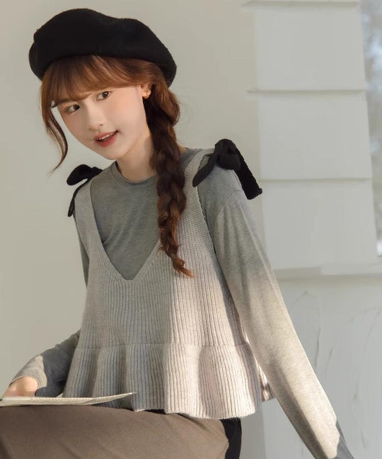 3rd place: Shoulder ribbon vest