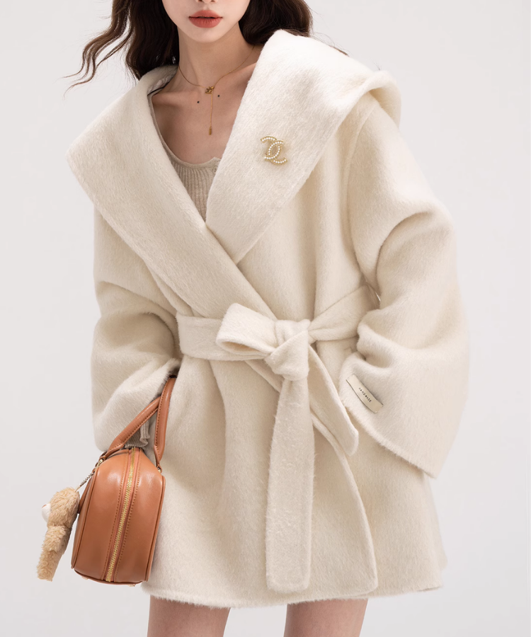 カジュアル系やフェミニン系と組み合わせやすい