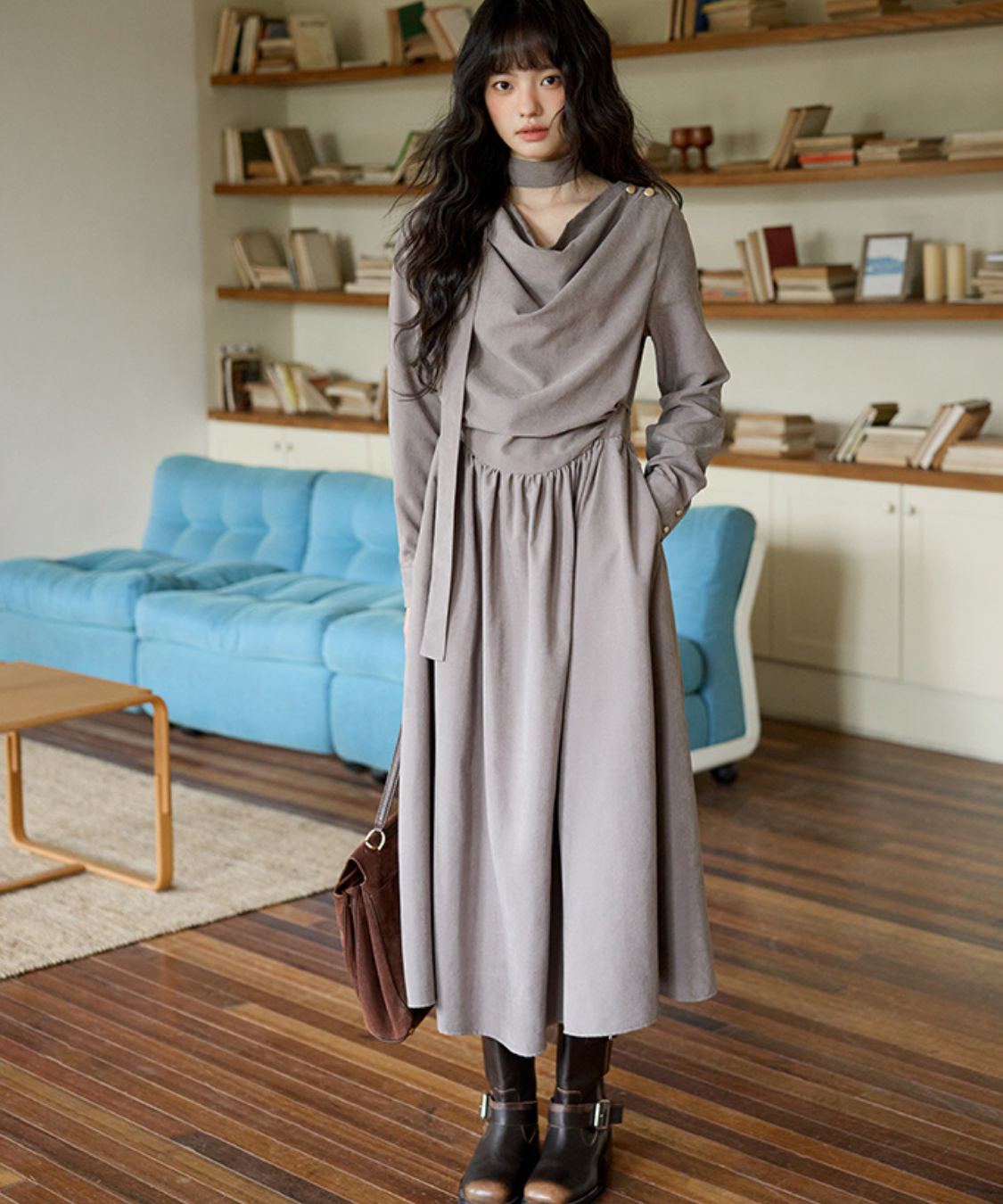 ウエストギャザードレープネックロングワンピース