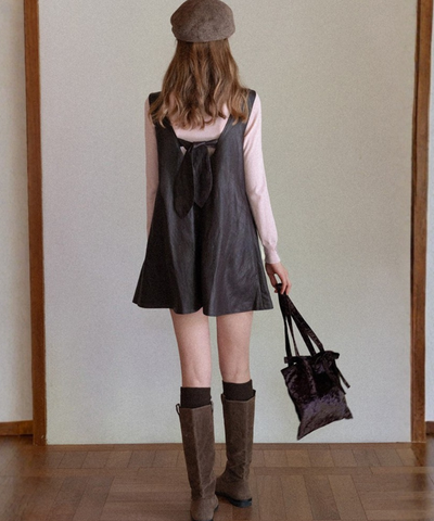 フェイクレザーバックリボンAラインジャンパースカート