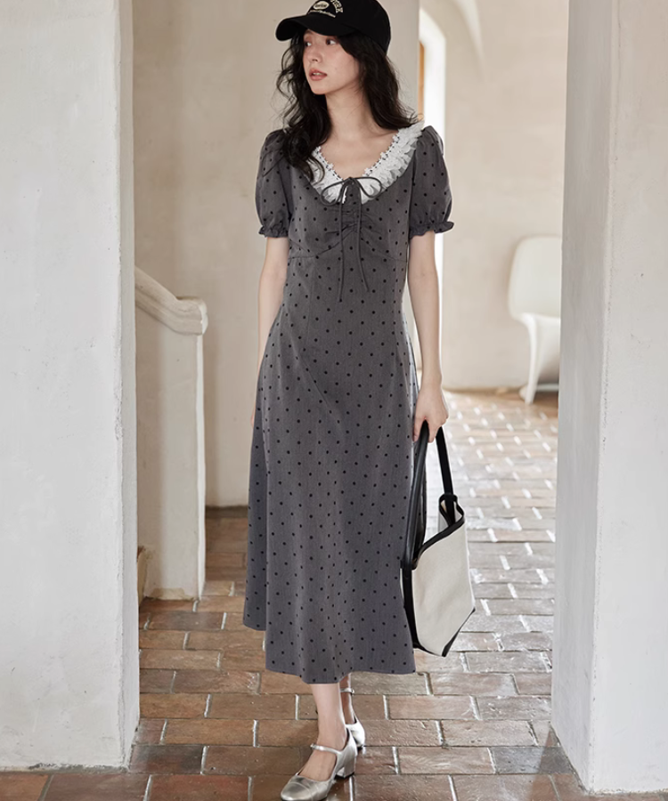 フレンチパフスリーブガーリードットワンピース – jemiremi フレンチパフスリーブガーリードットワンピース – jemiremi