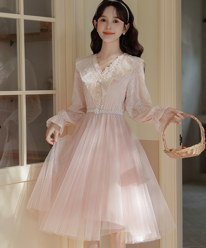 バーバーリーブルーレーベル　フリルワンピース　ティアード　36 ピンクベージュ バーバーリーブルーレーベル フリルワンピース ティアード 36