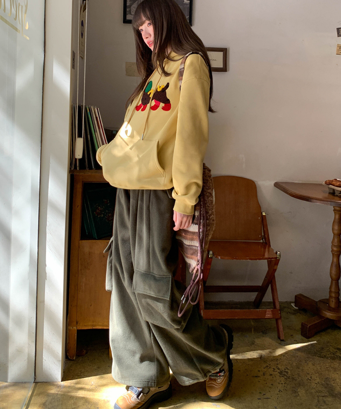 ホットドッグ風ダックスフンド裏起毛パーカー