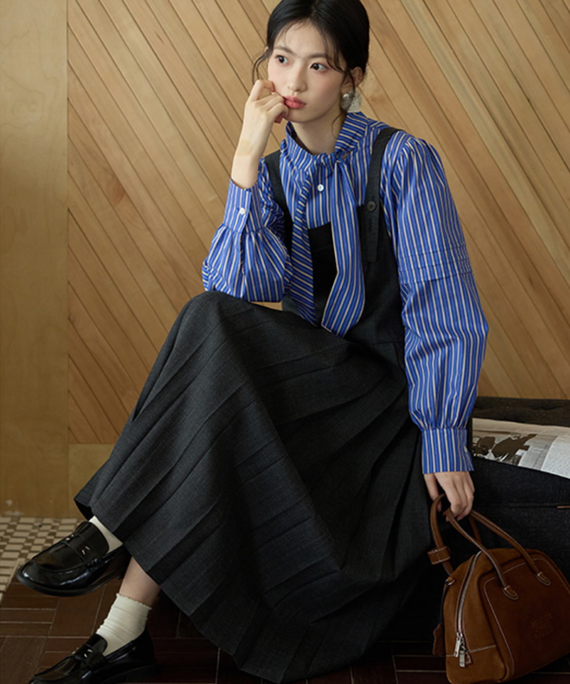 ボックスプリーツロングジャンパースカート