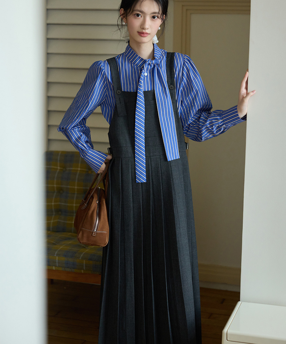 ボックスプリーツロングジャンパースカート