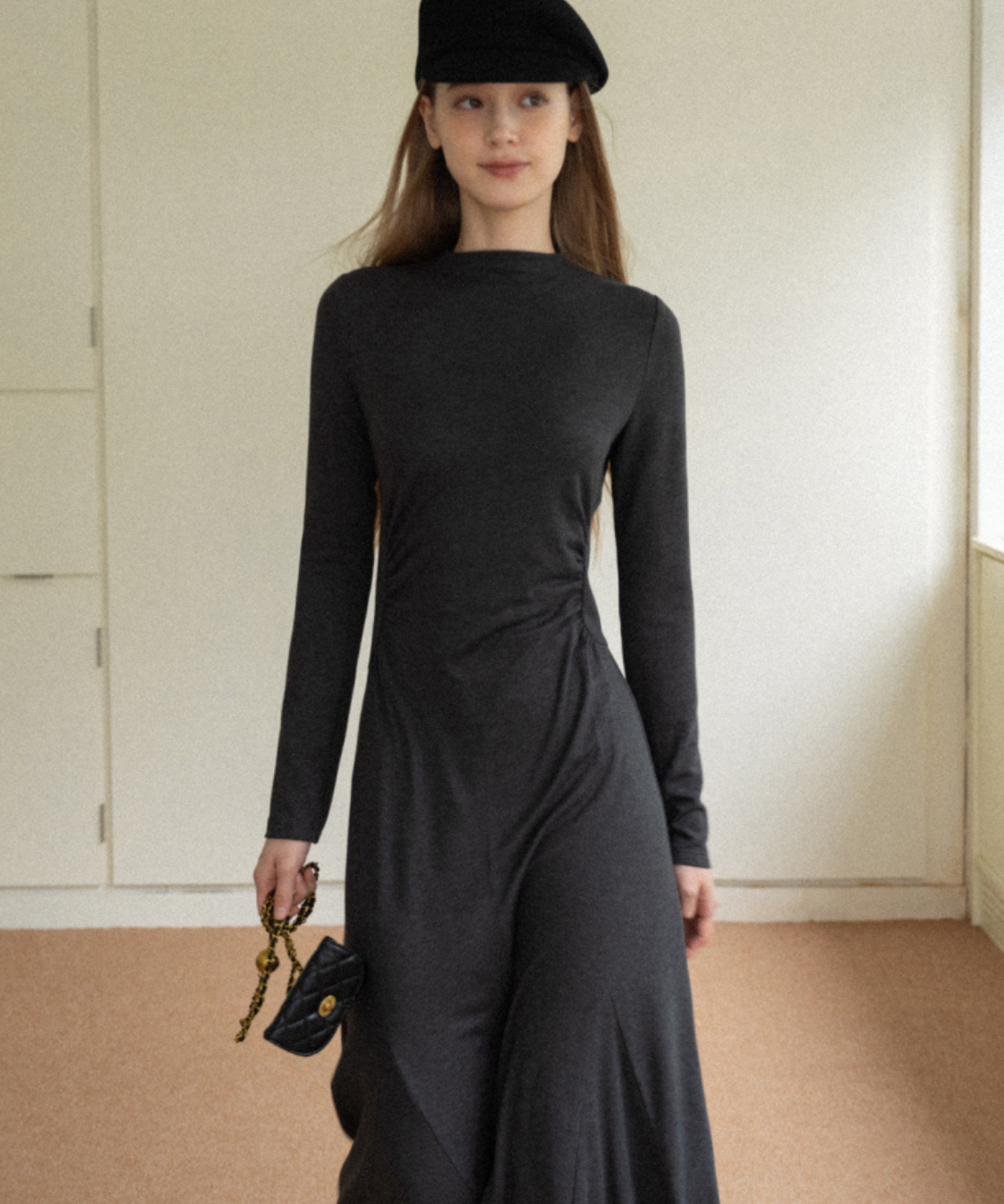 モックネックウエストドレープマーメイドワンピース