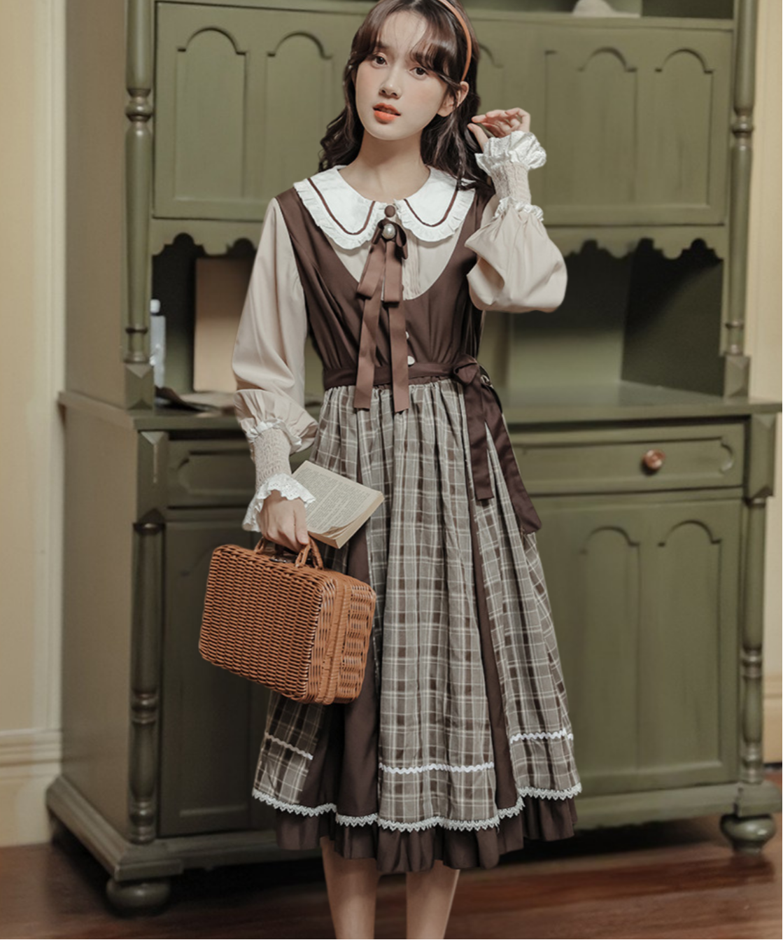 パイピング襟リボン付きチェック切り替えフェイクレイヤードワンピース