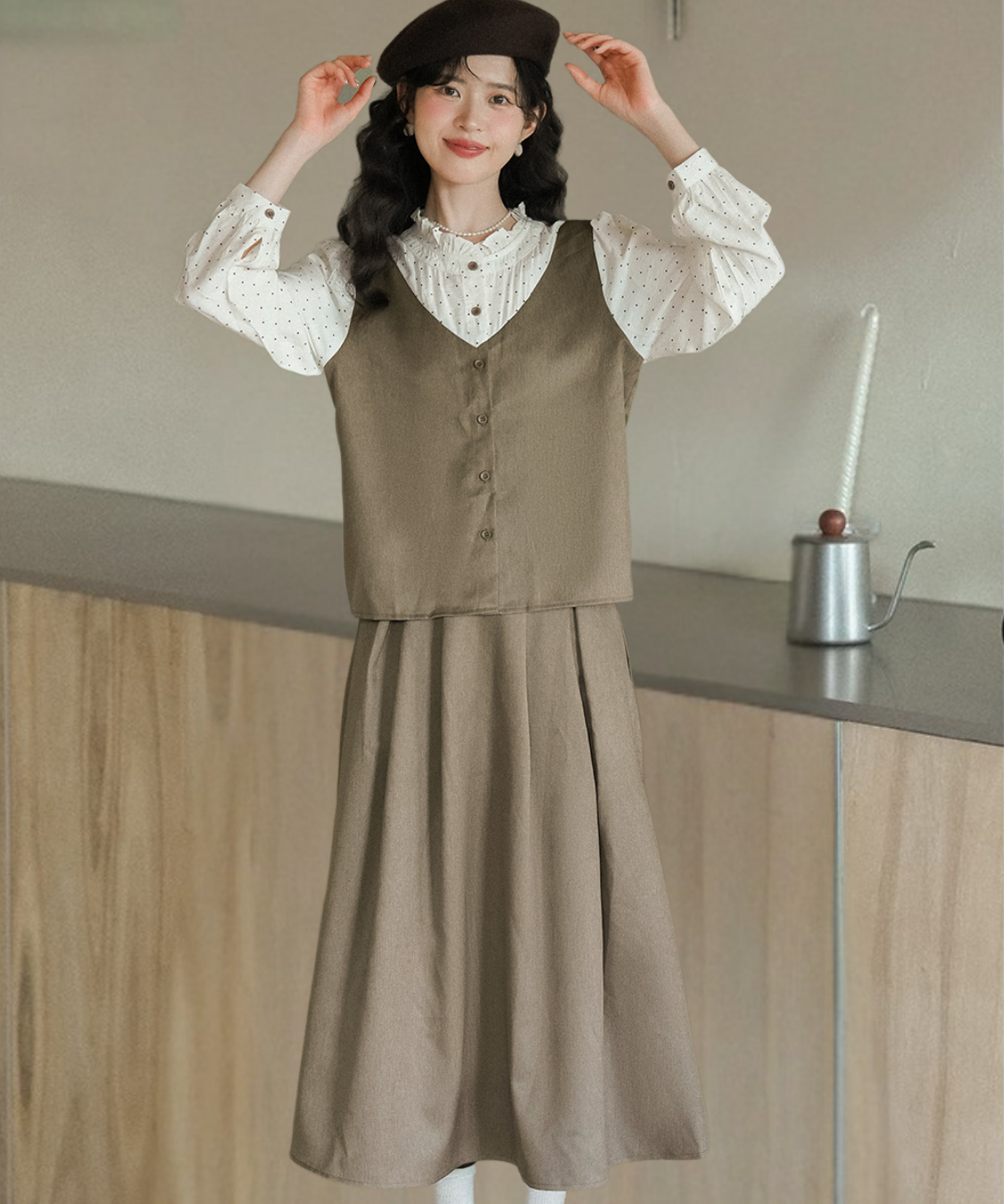 ドット柄ブラウスドッキングベスト＋タック入りスカート 2点セット