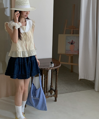 ハートボタンフリルスリーブセーラーカラーブラウス