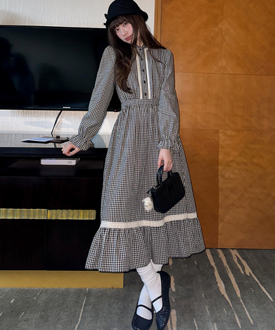 スタンドフリルカラーレーストリムチェックワンピース