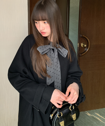 ドットリボン付きノーカラーコート