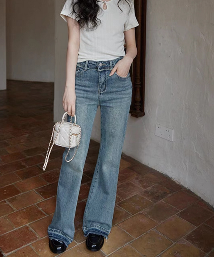 フレアデニム 切りっぱなし 淡いブルー 切りっぱなしデザインストレッチフレアデニム – jemiremi（ジェミレミ）