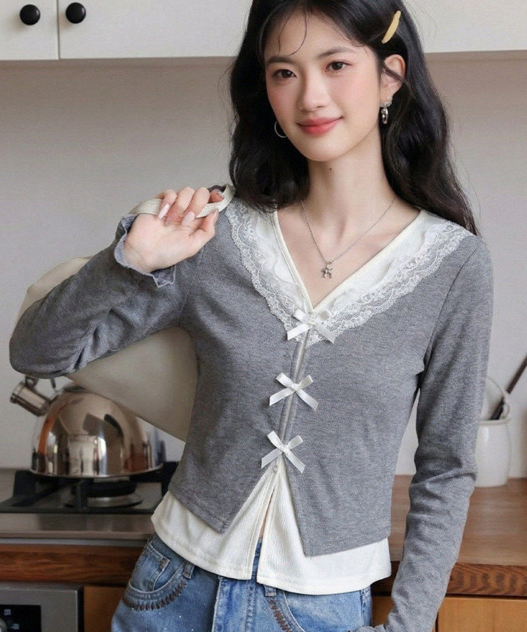 Vネックレースリボン付きレイヤードトップス – jemiremi（ジェミレミ）