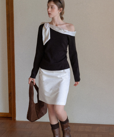 ドット柄ワンショルダーリボン付きトップス