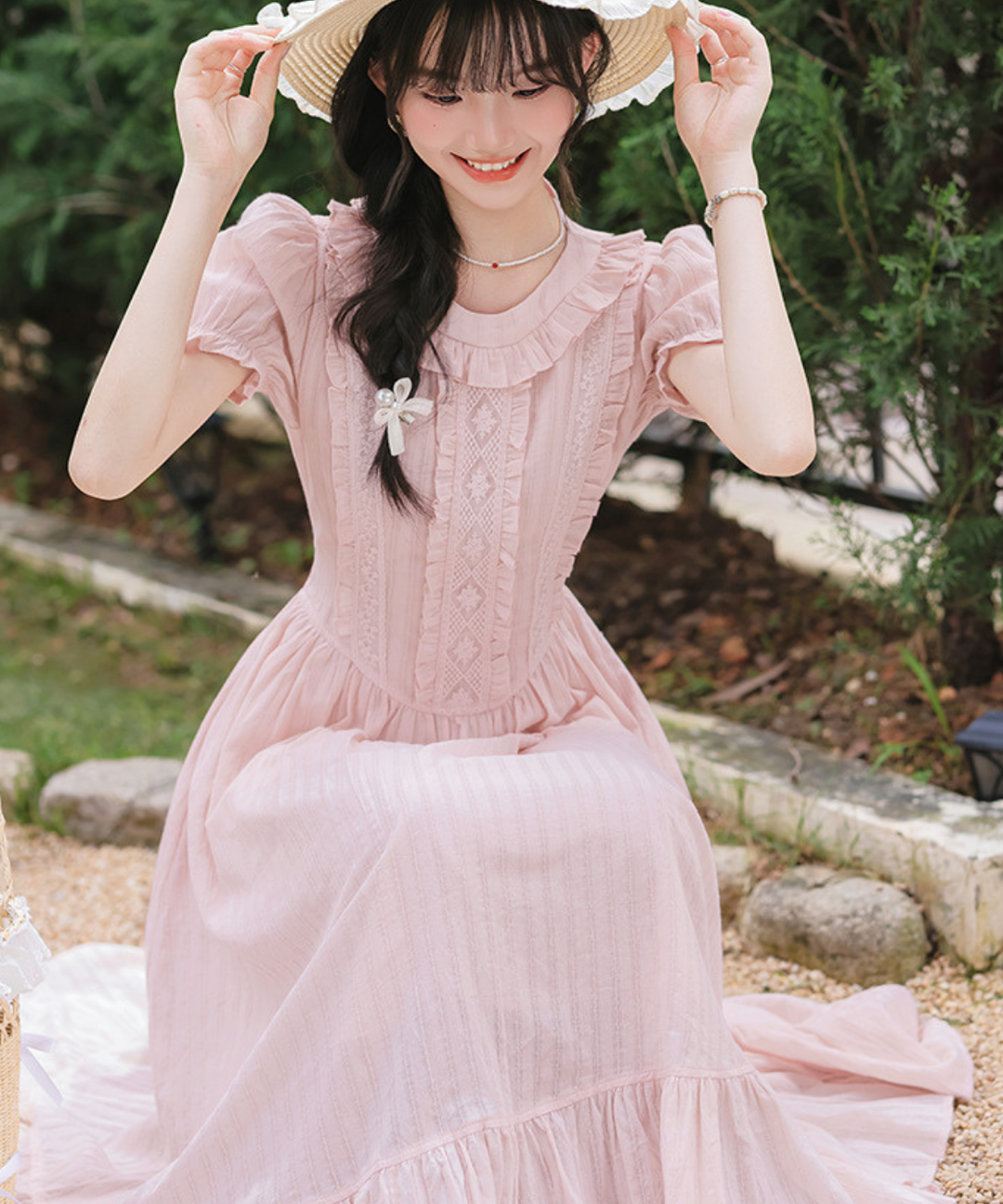 フリルカラー胸元フリル刺繍ワンピース – jemiremi（ジェミレミ）