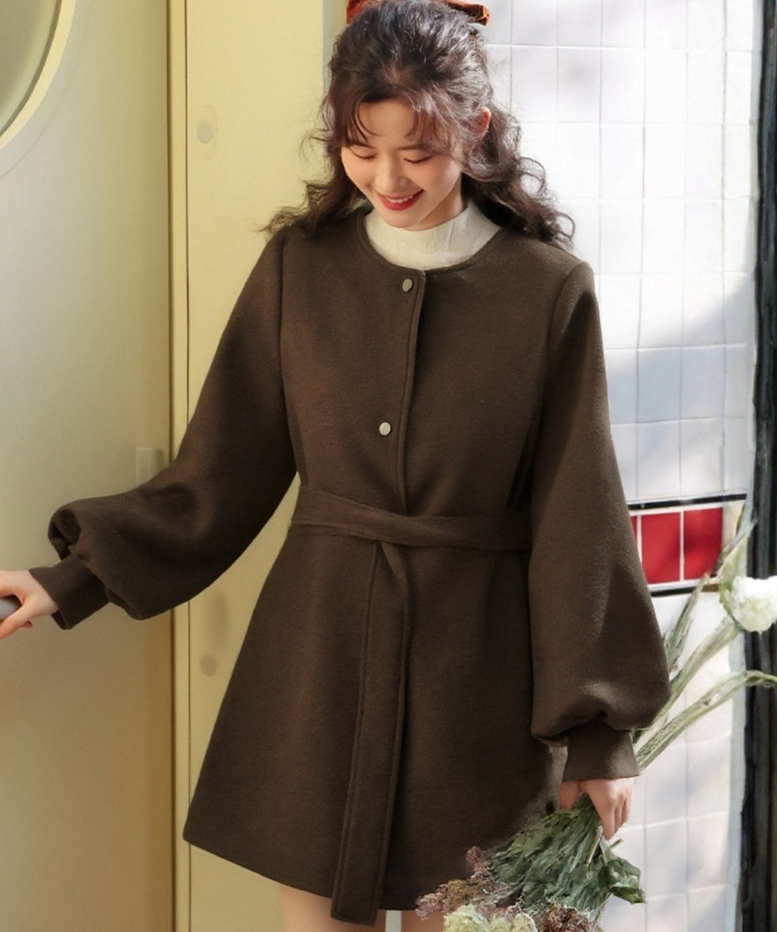 ノーカラーウエストリボンショートコート