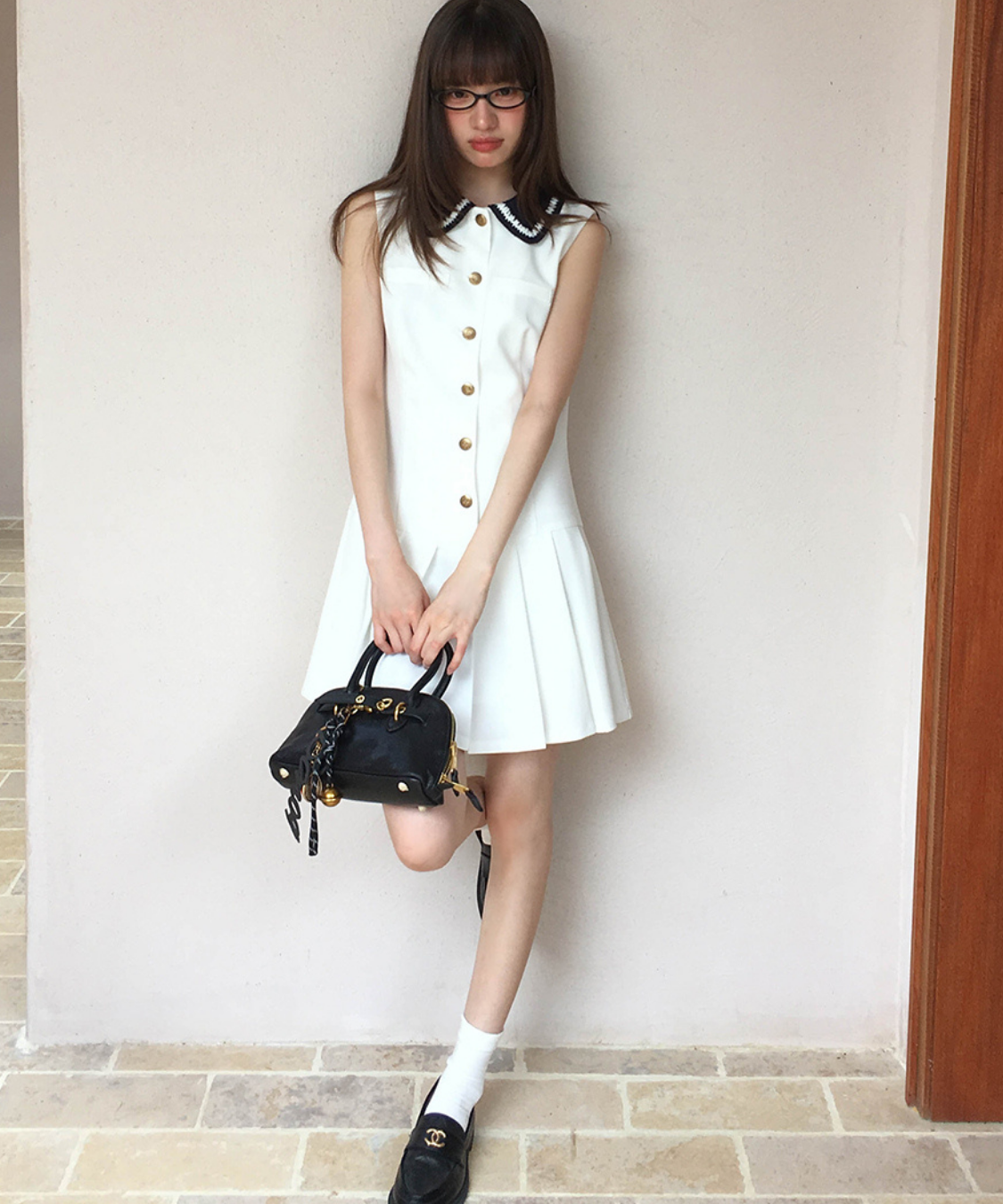 配色ニット襟ボックスプリーツノースリーブワンピース