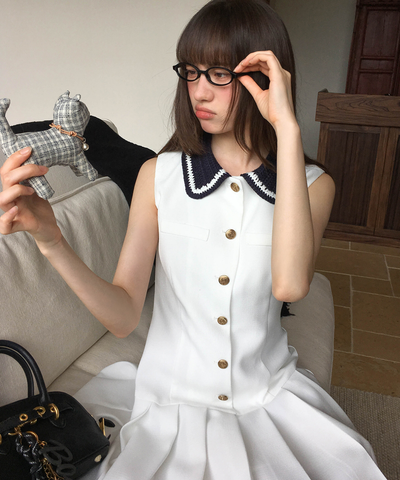 配色ニット襟ボックスプリーツノースリーブワンピース