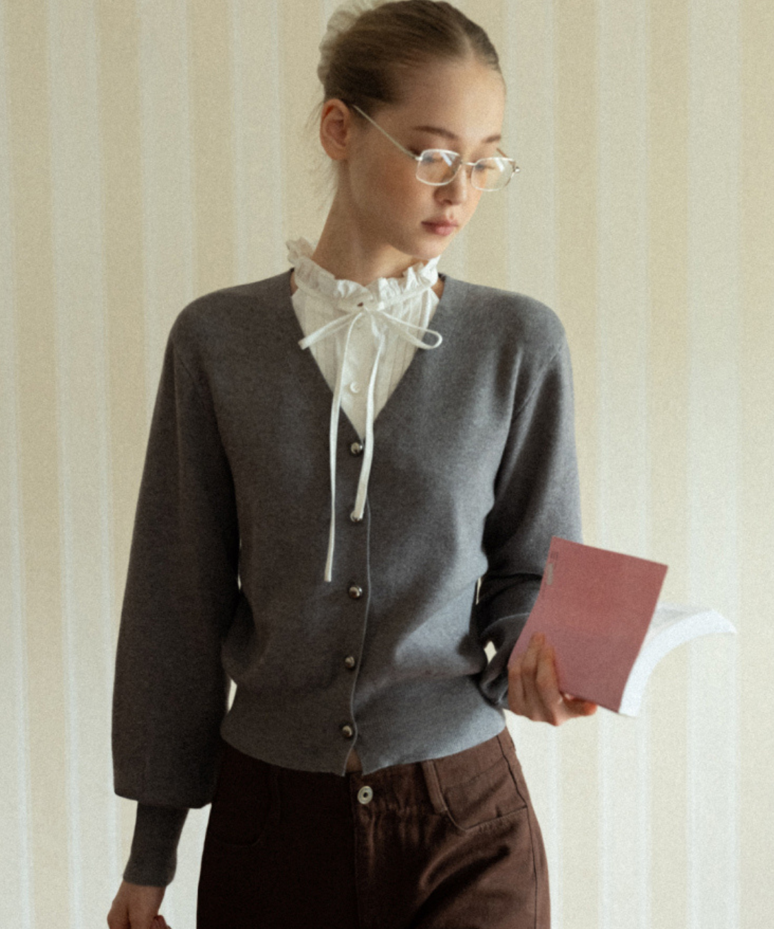 リボンフリル付け襟ブラウス