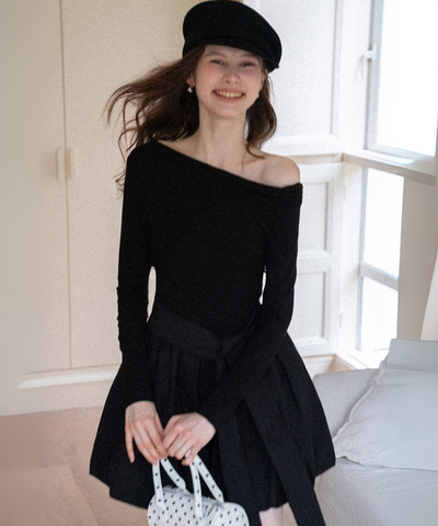 アシンメトリーネックバルーンスカートミニワンピース