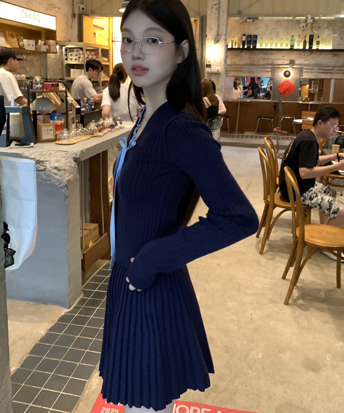 配色リボンVネックリブニット＋プリーツミニスカート 2点セット