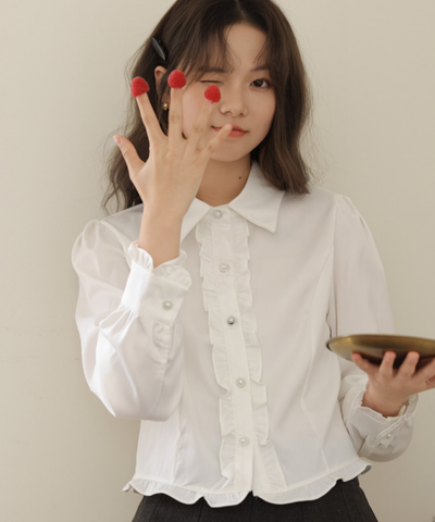 シャツカラーフロントフリルパールボタンブラウス