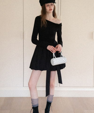 アシンメトリーネックバルーンスカートミニワンピース