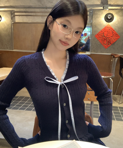 配色リボンVネックリブニット＋プリーツミニスカート 2点セット