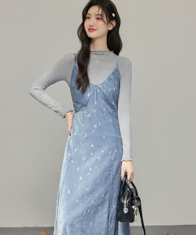 バタフライモチーフキャミワンピ＋ハイネックトップス 2点セット