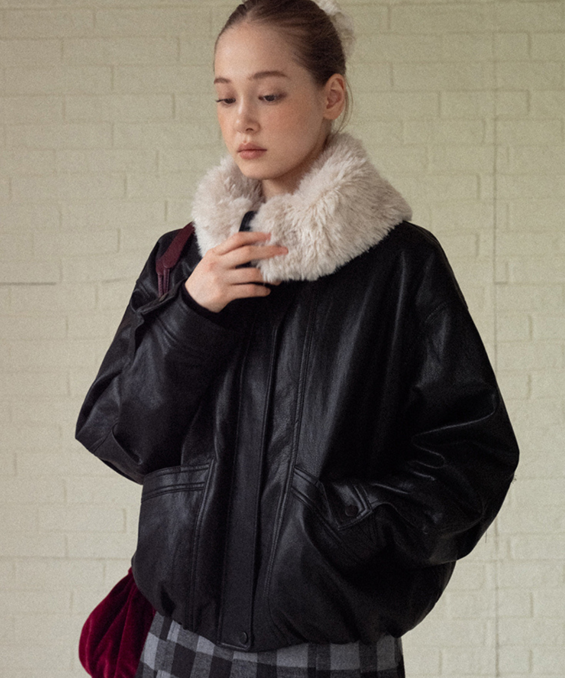 オーバーサイズボアカラーフェイクレザージャケット