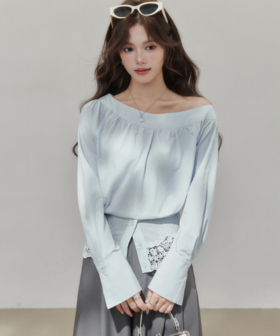 ワンショルレース切替シャーリングブラウス