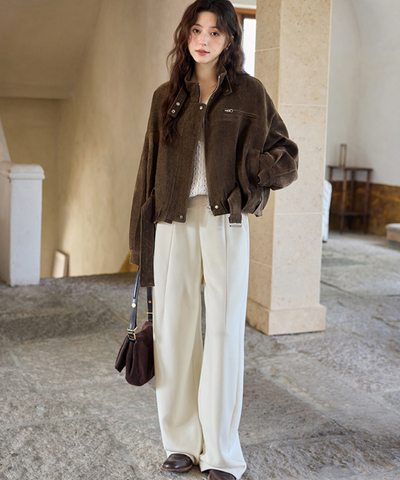 スタンドカラーベルト付きショートジャケット