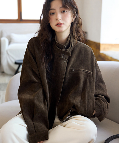 スタンドカラーベルト付きショートジャケット