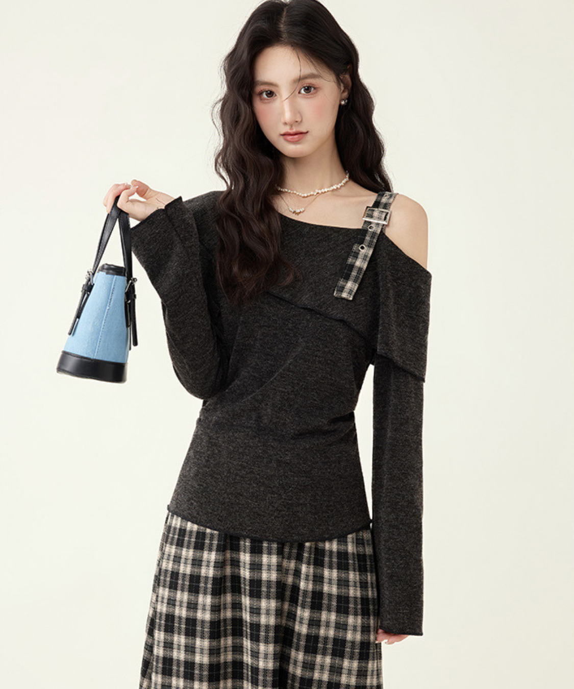 アシンメトリーボートネックトップス＋チェックフレアスカート 2点セット