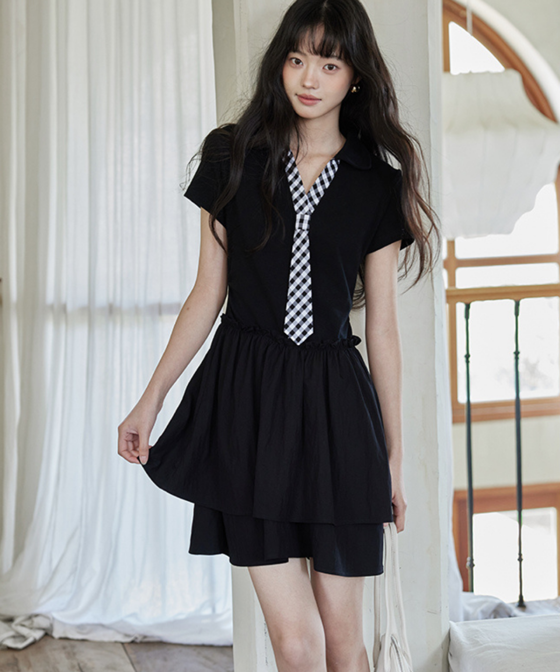 ギンガムチェックフェイクネクタイ付きティアードワンピース
