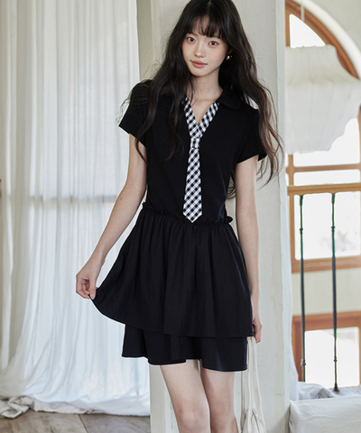 ギンガムチェックフェイクネクタイ付きティアードワンピース