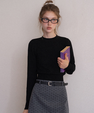 スリムフィットリブニットショートトップス