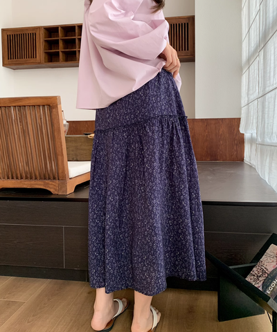 小花柄Aラインロングスカート