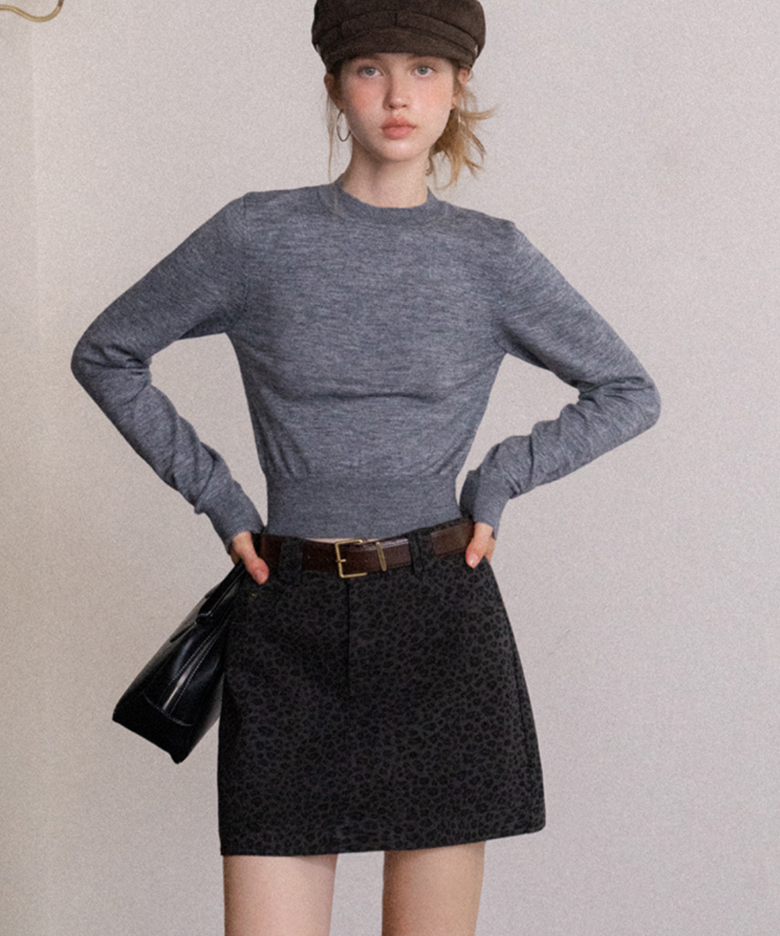 スリムフィットリブニットショートトップス