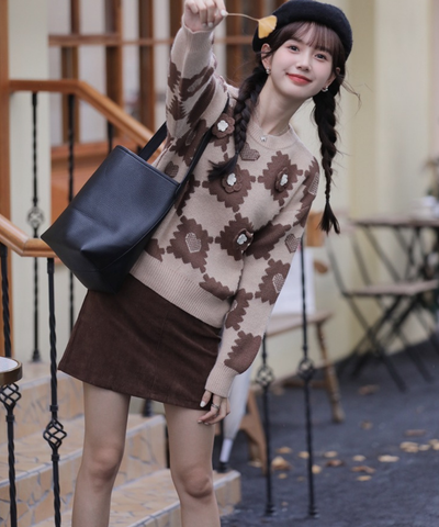 フラワーモチーフハート柄クルーネックニット