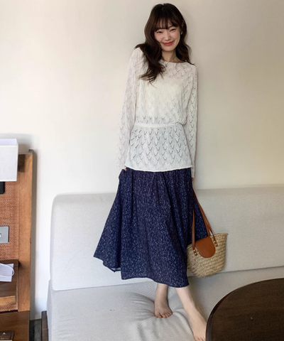 小花柄Aラインロングスカート