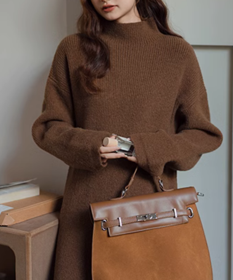 【冬編】「ニットワンピース×デニムパンツ」でバランスよく【40代~】