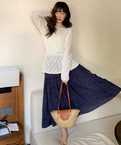 小花柄Aラインロングスカート