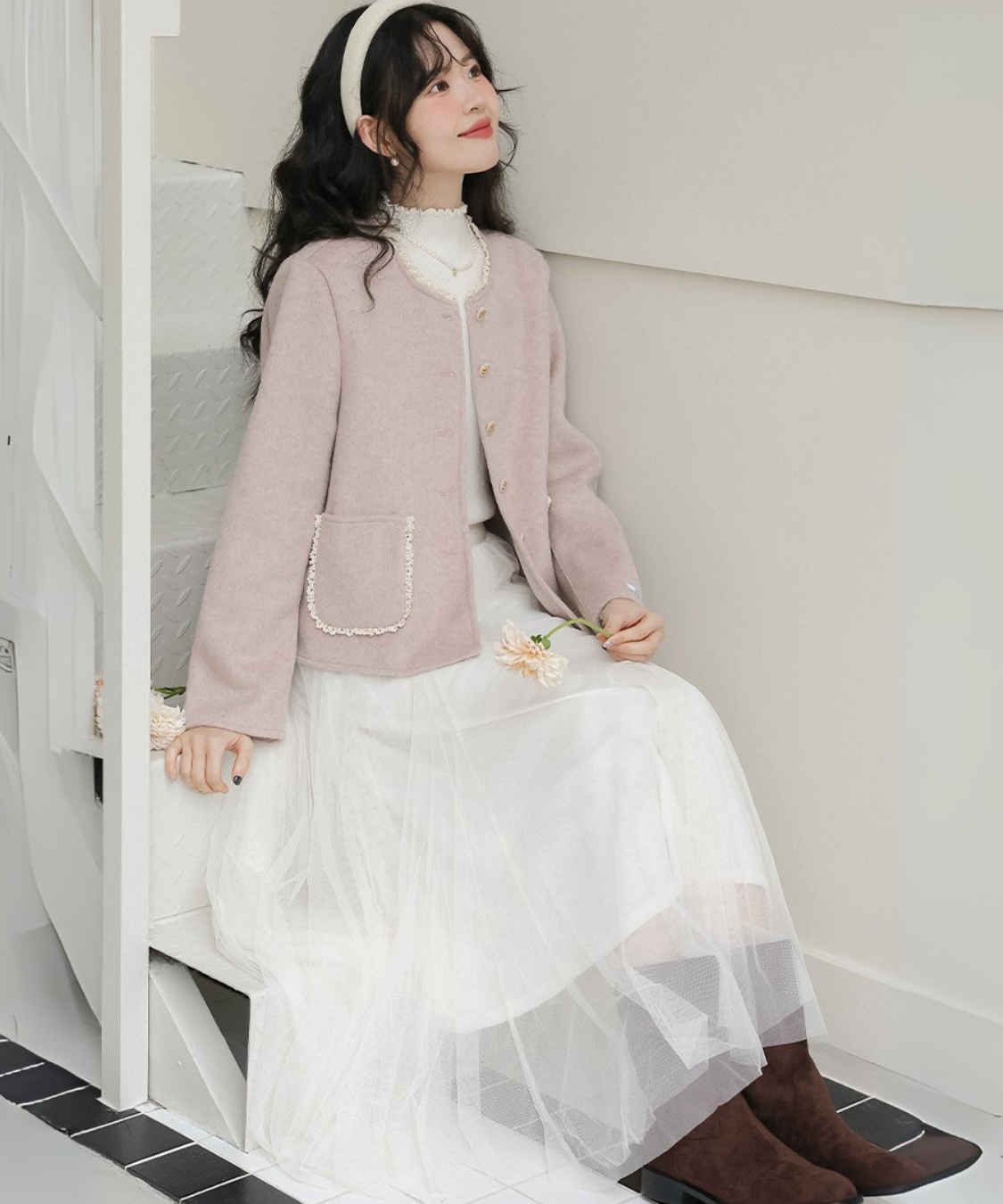 フェミニン配色フリルパイピングジャケット