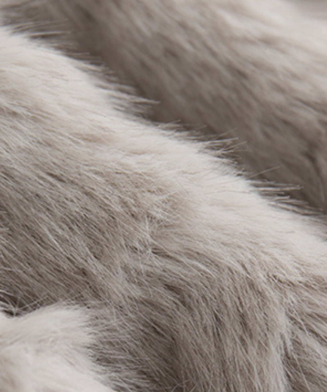 フェイクファーノーカラートグルボタンジャケット