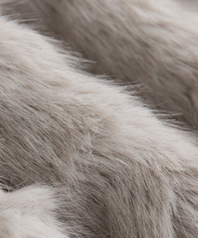 フェイクファーノーカラートグルボタンジャケット