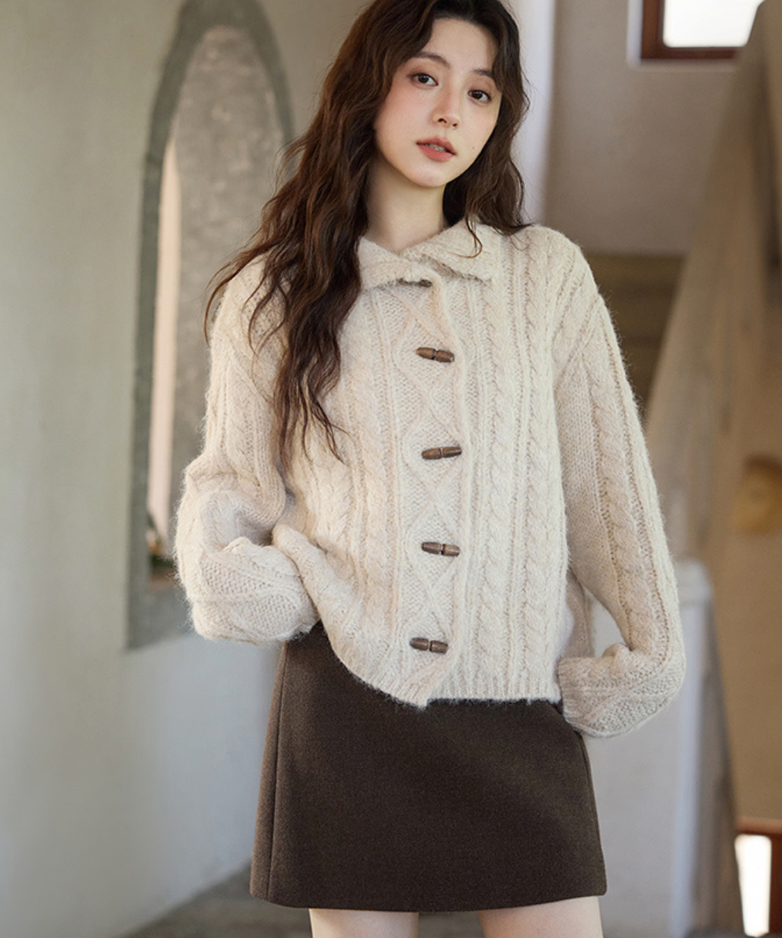 トグルボタンケーブルニットカーディガン